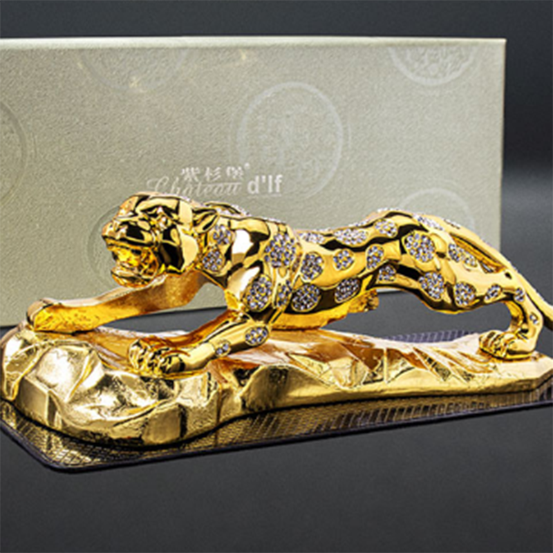 紫杉堡 手工镶钻摆件