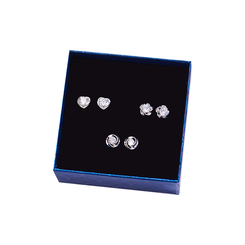 缔晶 精致短款耳饰