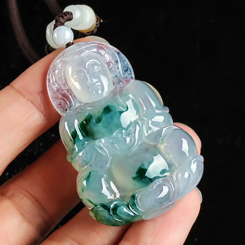 碧玉尊 玉观音 翡翠吊坠