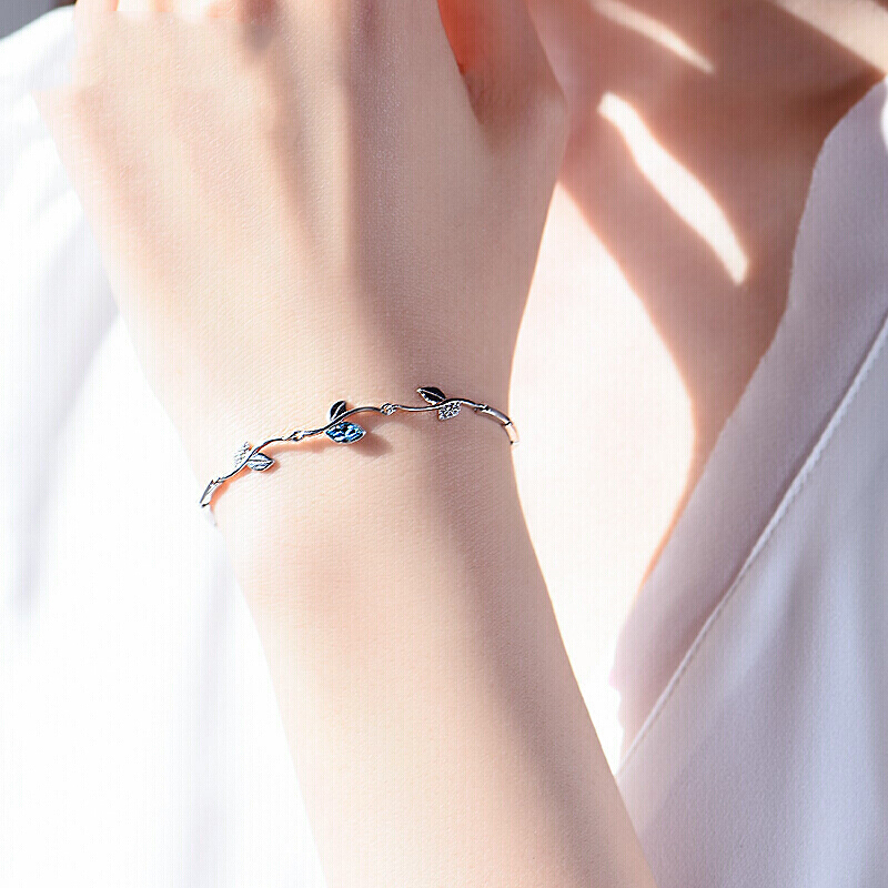 卡蒂罗 浪漫枝蔓银手链