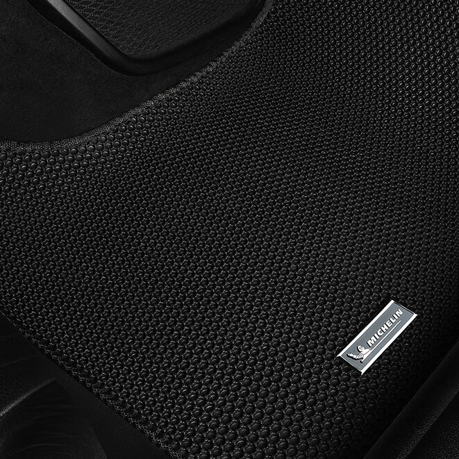 米其林 服帖精准脚垫