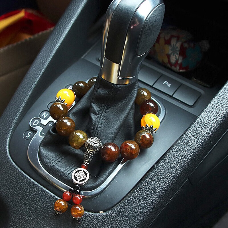 极度空间 龙纹玛瑙汽车挂件