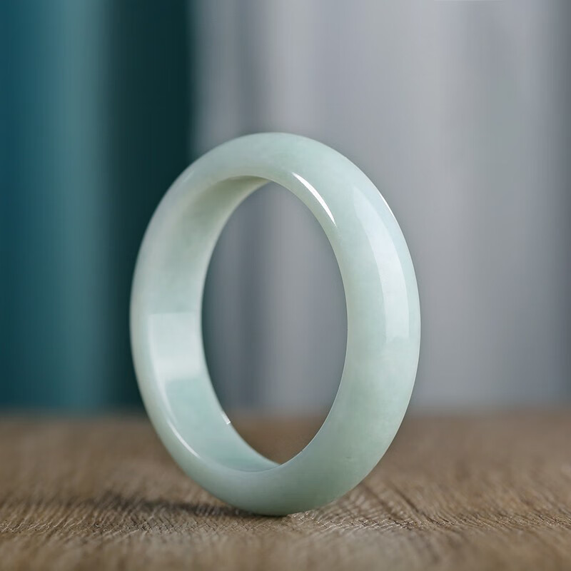 蝶恋石 冰糯种翡翠手镯