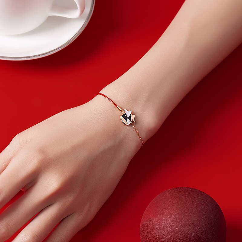 唯一甜蜜牛红绳银手链