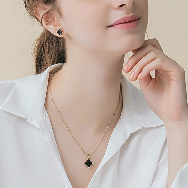 嘉蜜 纯银四叶草项链