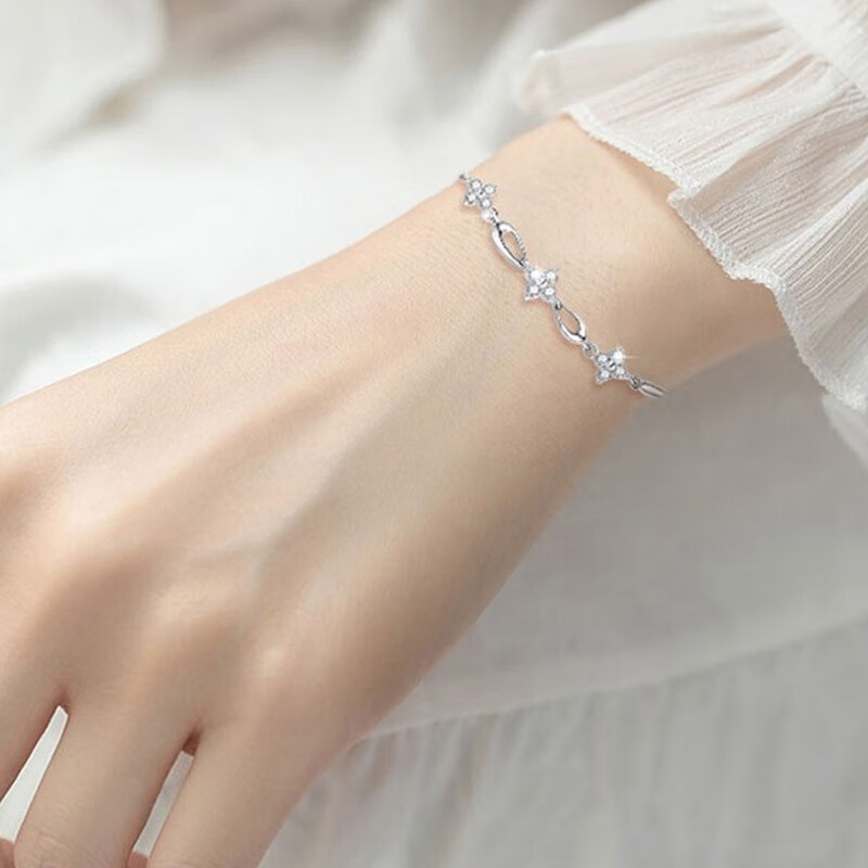 唯一 足银四叶草 手链