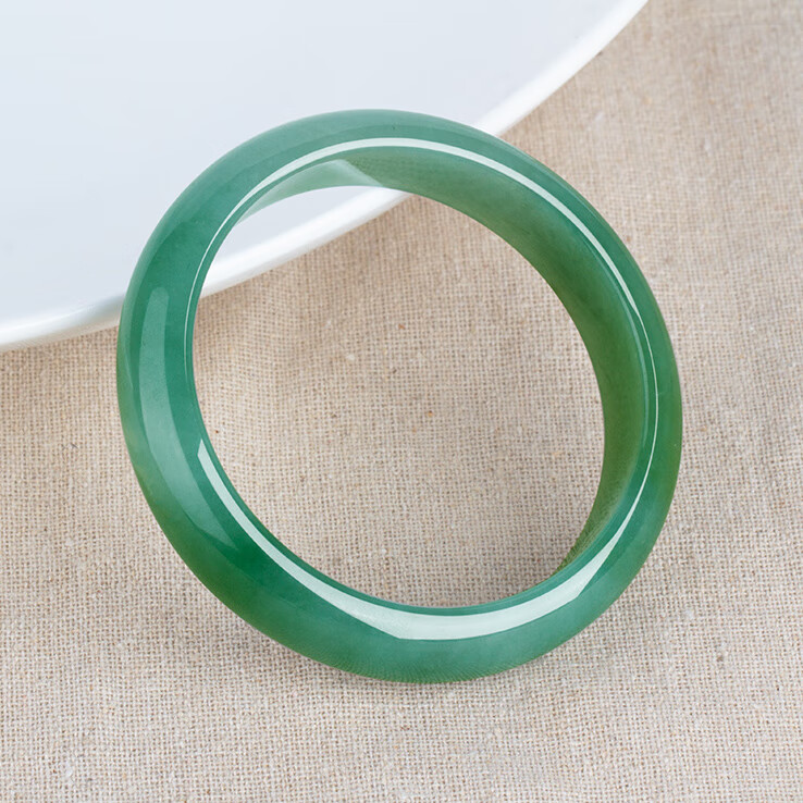 五花八门 缅甸翡翠手镯