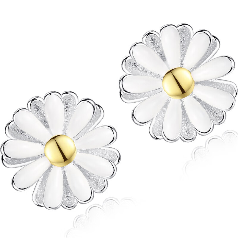 银千惠清新浪漫耳饰