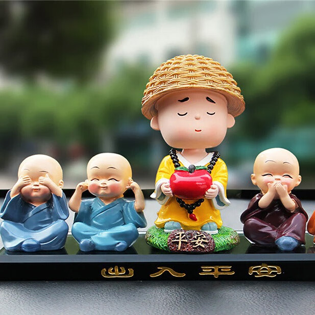 华饰 摇头公仔 汽车摆件