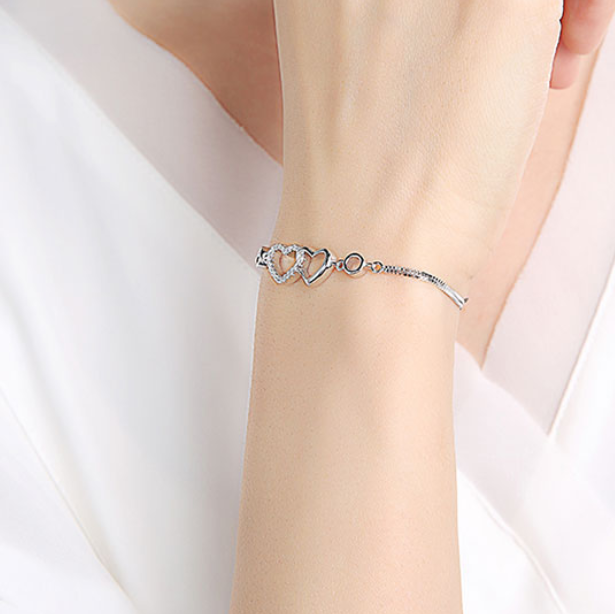 卡蒂罗爱心手链