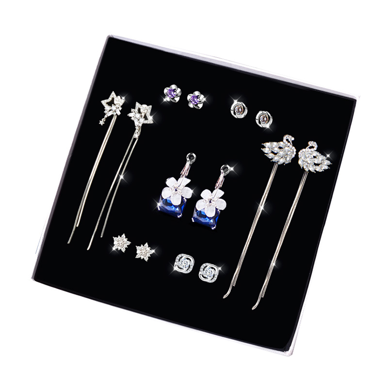 SENDME 气质镶钻耳饰