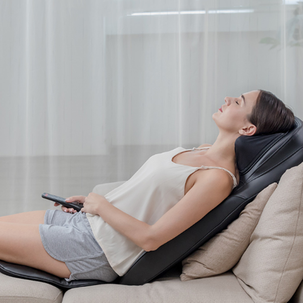 DEDAKJ 透气 按摩器