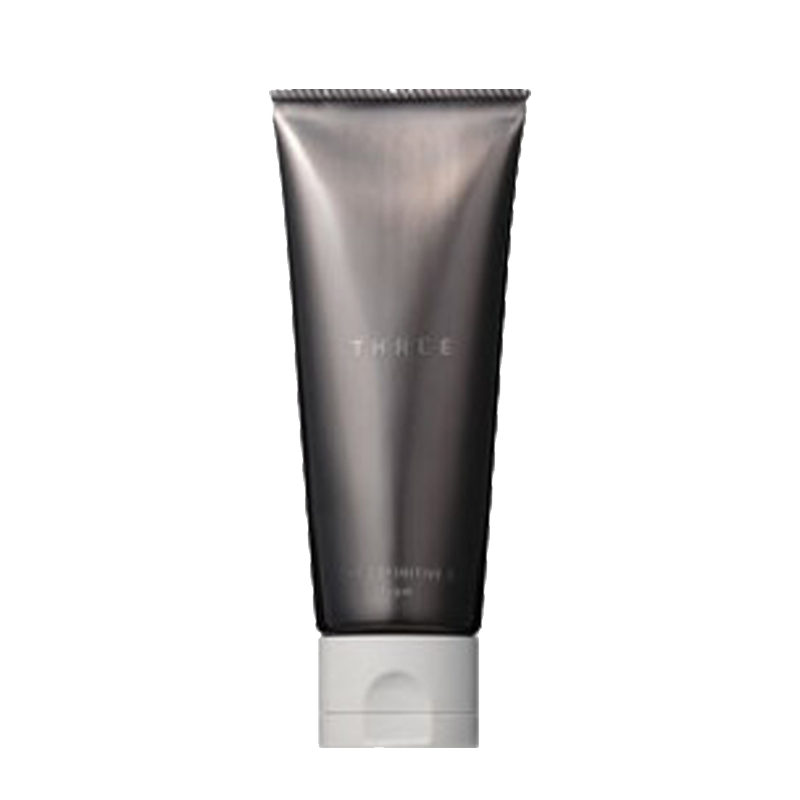 THREE 亲肤洁面洗面奶