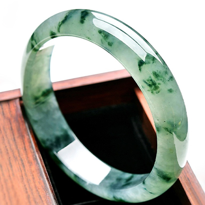 影享平整内圈翡翠手镯