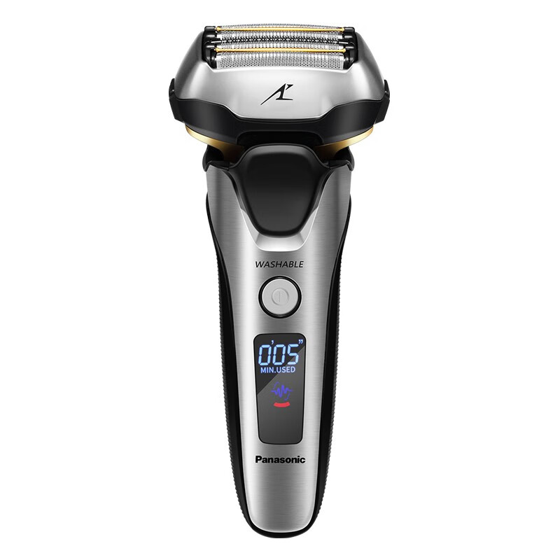 松下 多刀头防水剃须刀