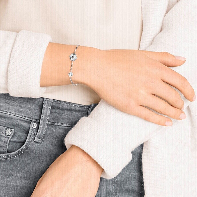 施华洛世奇雪花手链