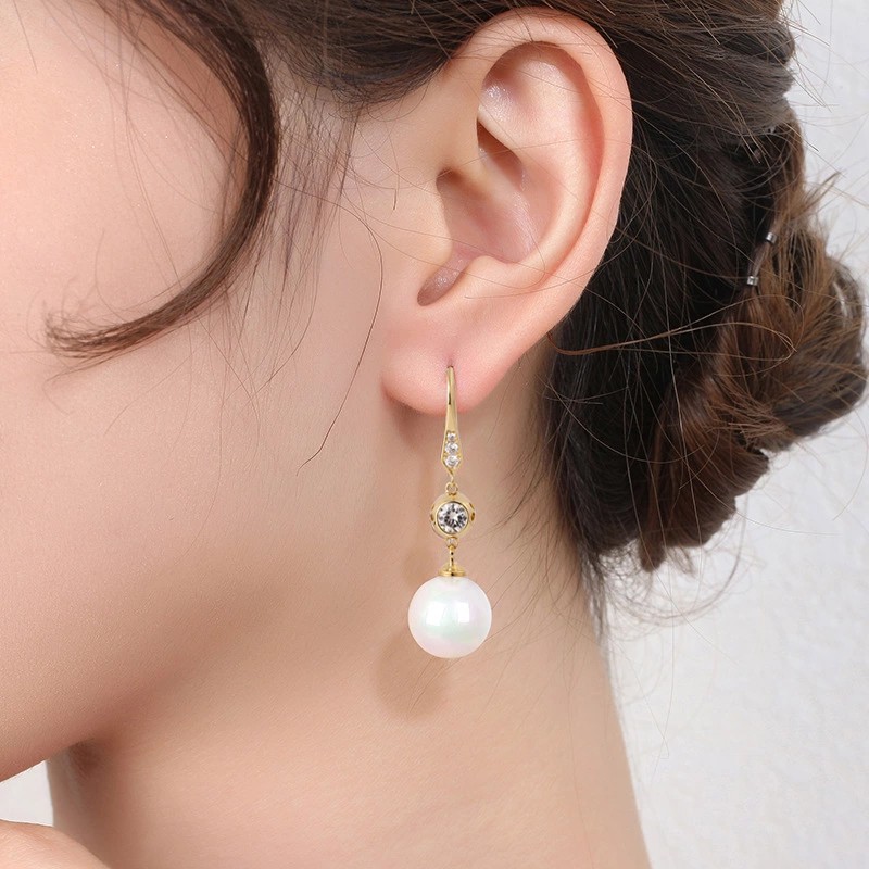 桑玛 镂空花朵耳饰