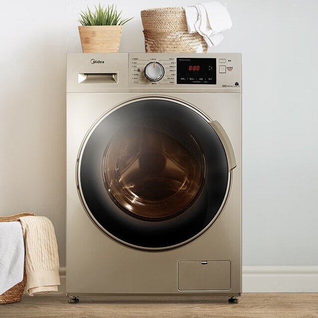 美的大容量带烘干洗衣机