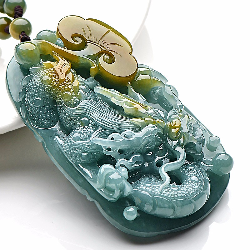 可玉可求 龙牌 翡翠吊坠