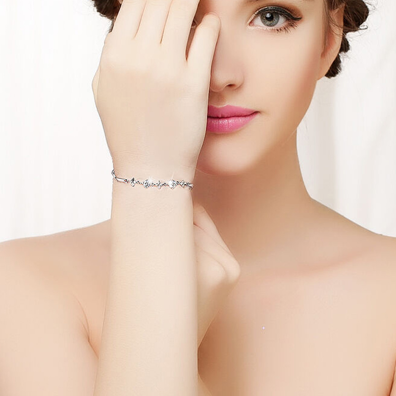 卡蒂罗四叶草镶嵌锆石手链