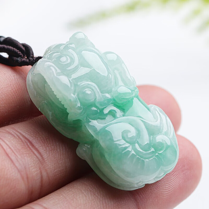 净心石 立体貔貅翡翠吊坠