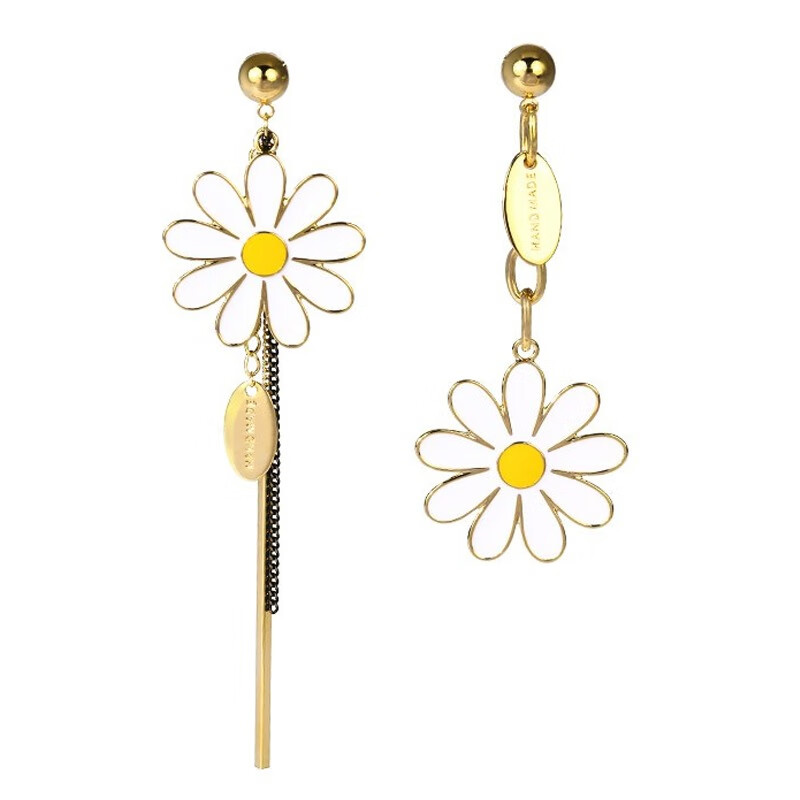 卡俪瑞莎白色小雏菊耳环