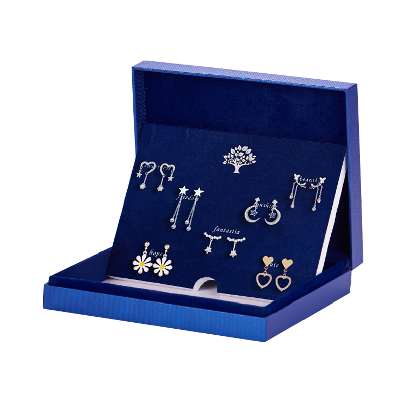 缔晶 四叶草银耳饰