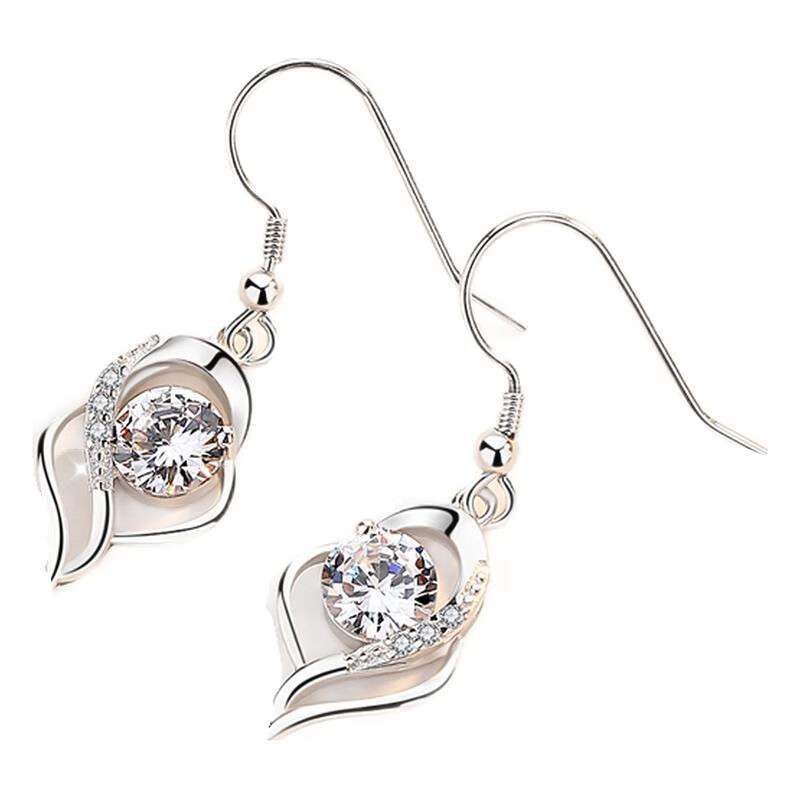 冠带 莫桑钻耳饰