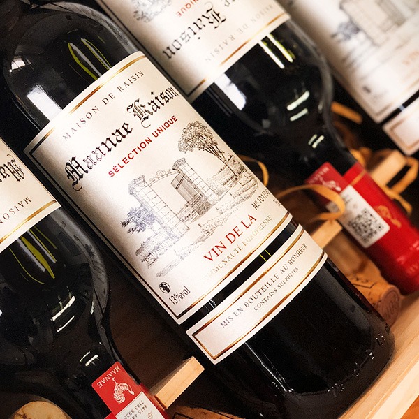 曼拉维 颜色纯正葡萄酒