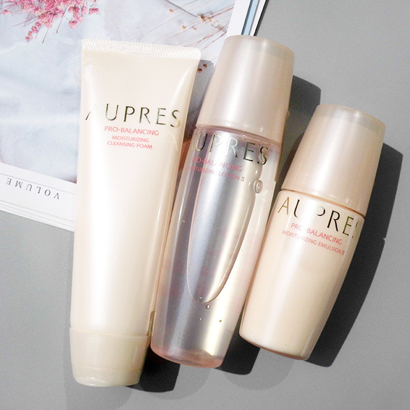 欧珀莱均衡保湿护肤套装