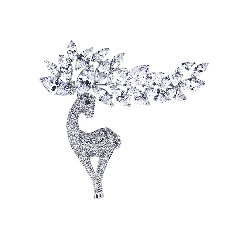 黛若麋鹿胸针