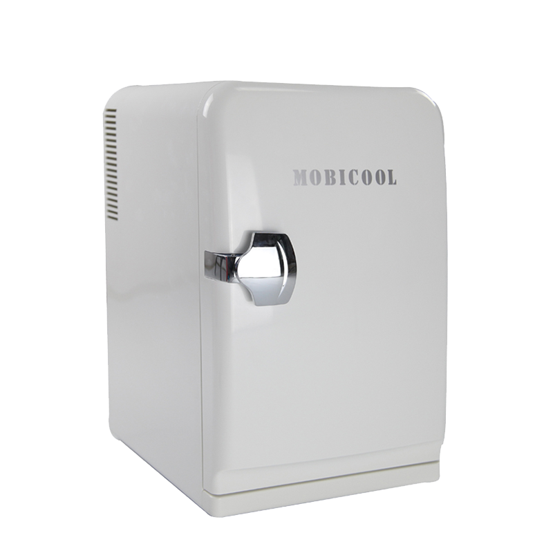 美固 半导体制冷手提冰箱