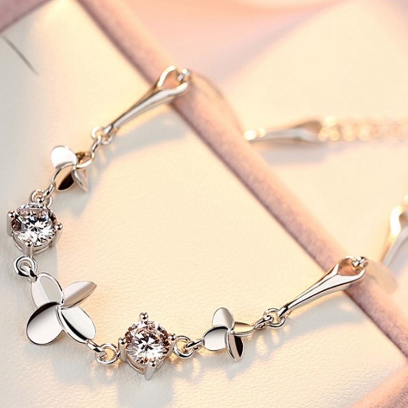 妮洛雅轻奢女款银饰手链