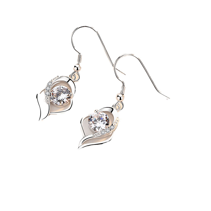 冠带璀璨气质耳饰