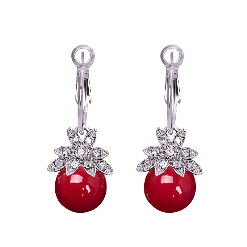 桑玛花朵红珠银耳饰