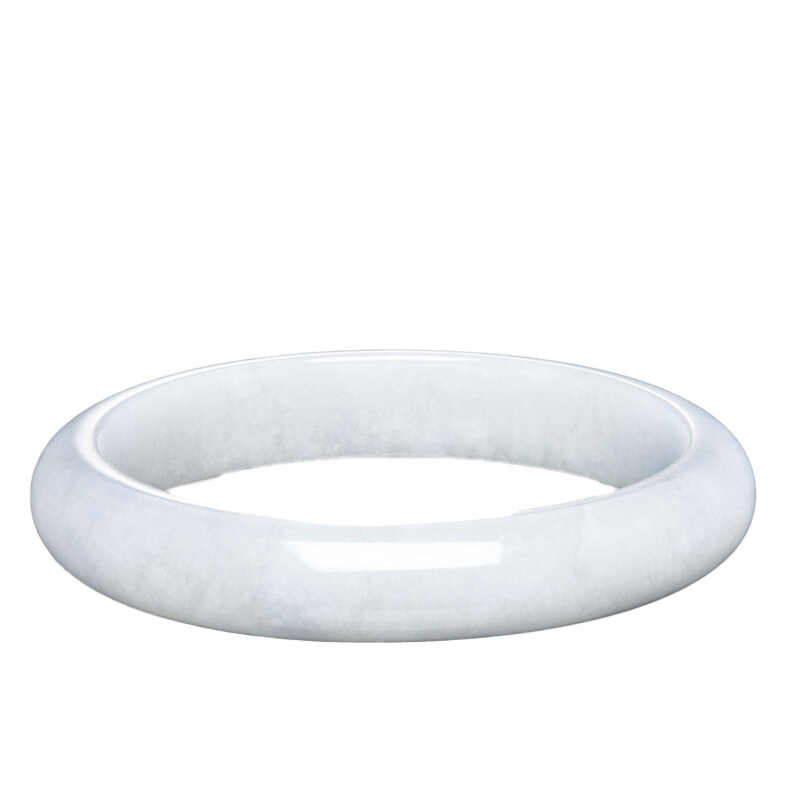 周大福耐磨莹润翡翠手镯