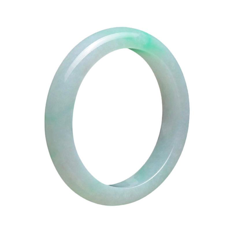 七彩云南 浅绿色细滑翡翠手镯