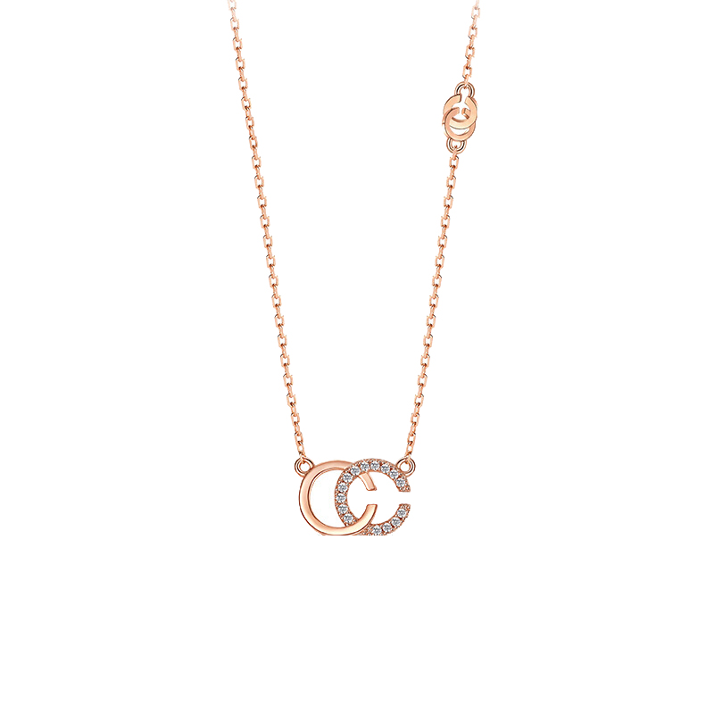 伊黛儿 双C字母项链