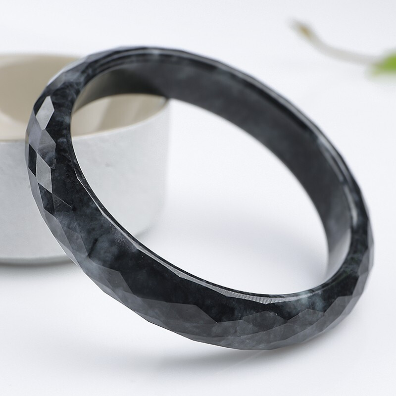 净心石 乌鸡种玉翡翠手镯