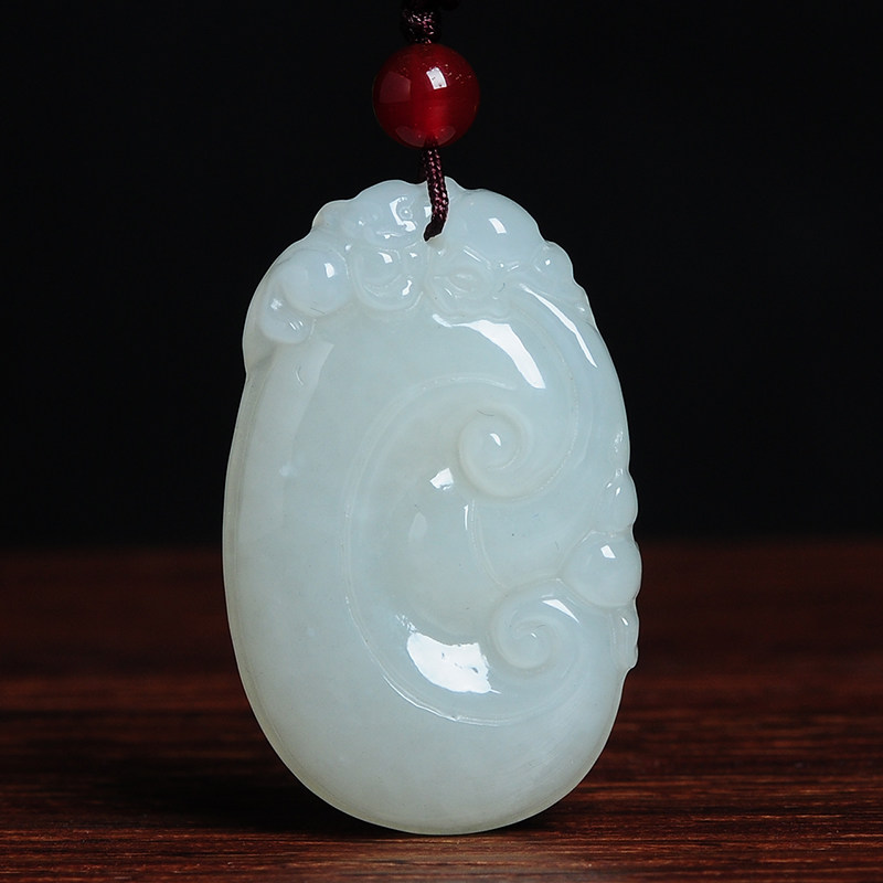 艺铂缘 简约大方翡翠吊坠