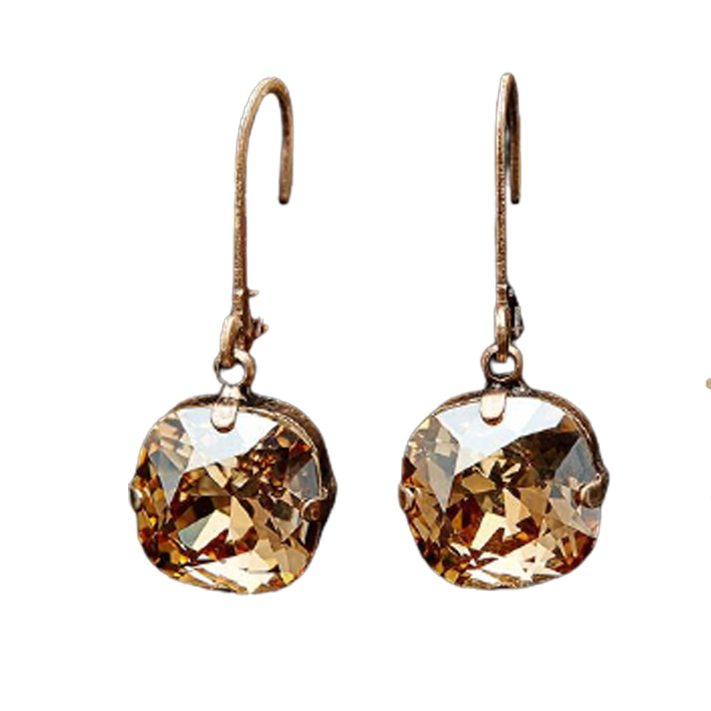 玛汀薇思 立体锆石耳饰