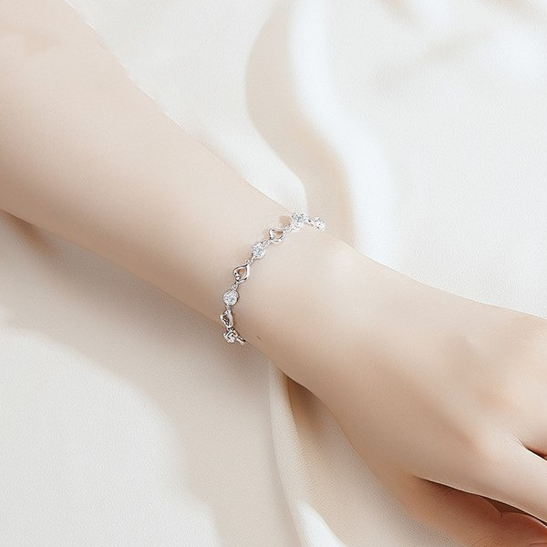 唯一 爱心主题手链