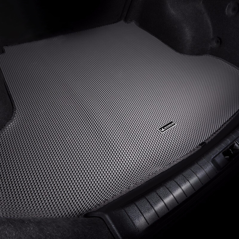 米其林 环保锁水后备箱垫