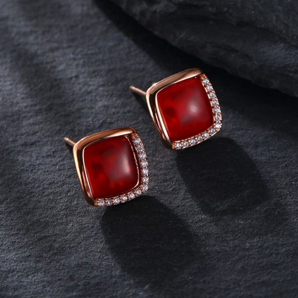 唐后 红玛瑙母贝耳饰