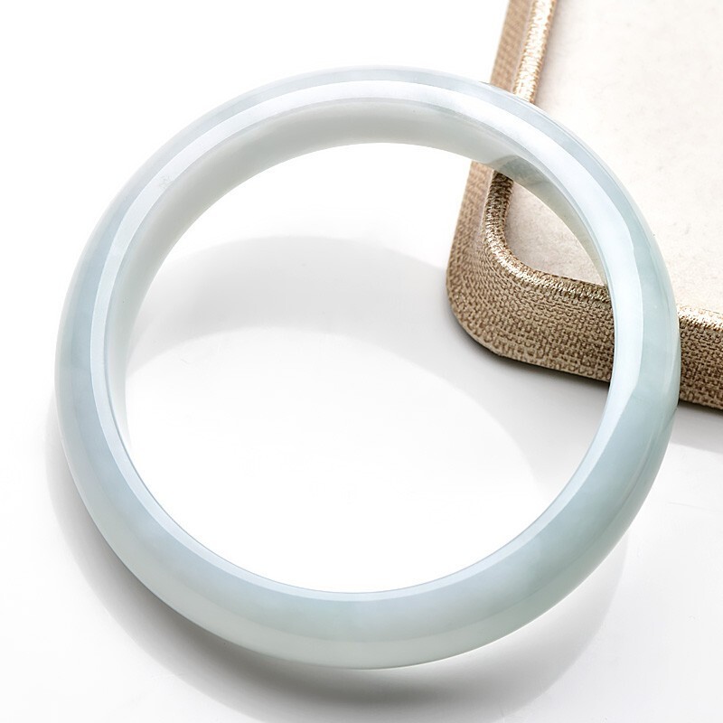 千载一玉 翡翠飘蓝花玉镯子