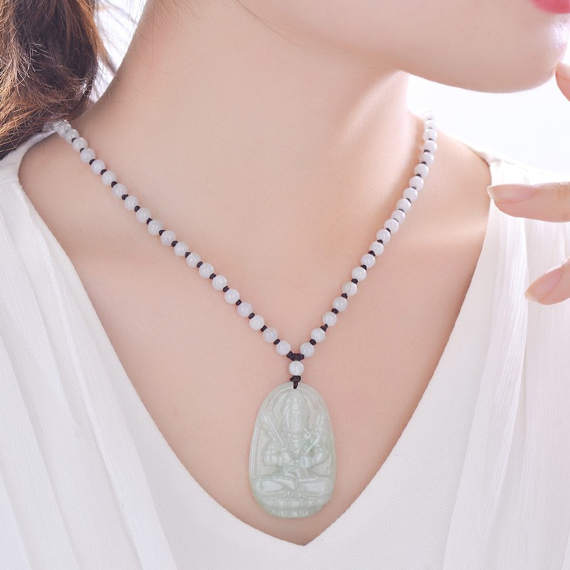 劳梭生肖翡翠吊坠