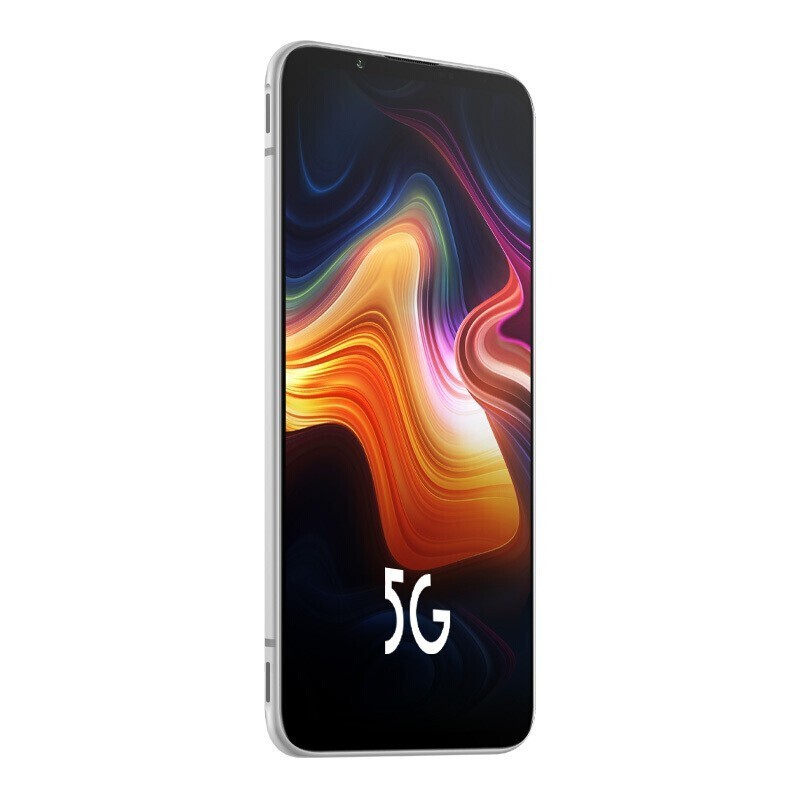 努比亚 多重散热 手机