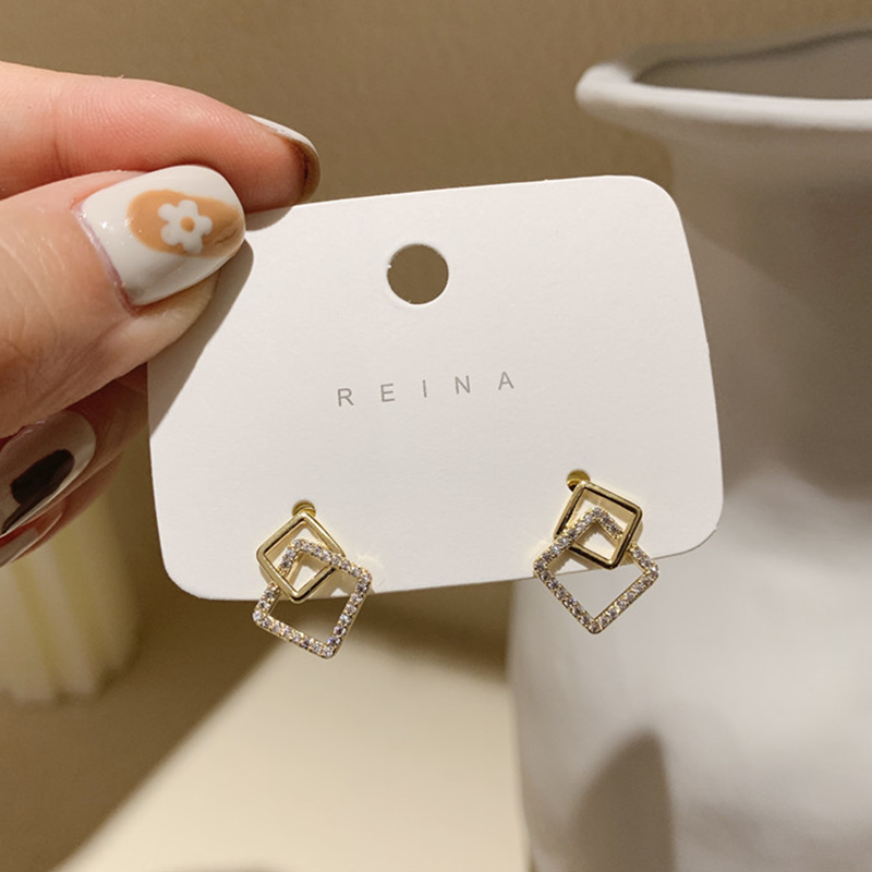 晓色 时尚百搭 耳饰