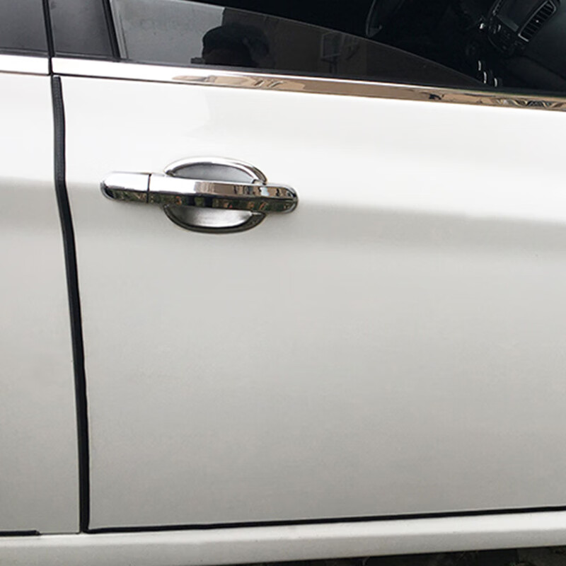 微臣 牢固紧实汽车防撞条