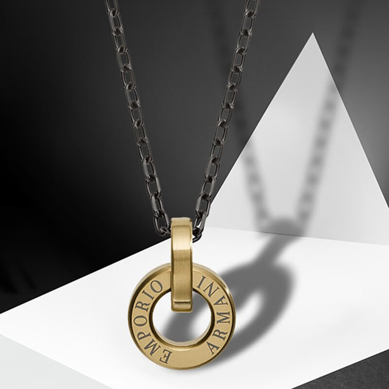 阿玛尼 圆形logo吊牌项链